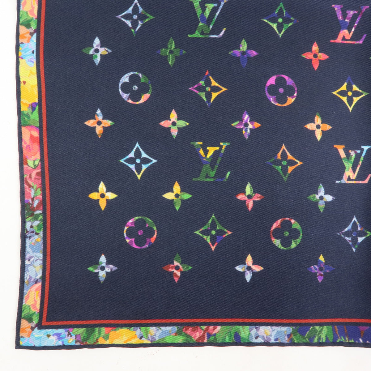 Louis Vuitton Monogram Multicolor Carre 45 Silk 100% Scarf M77995