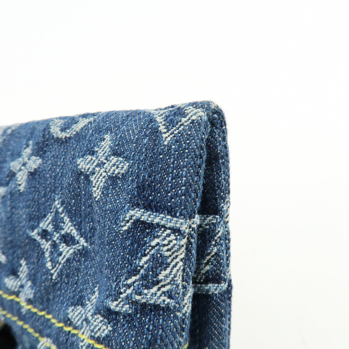 Louis Vuitton Monogram Denim Pochette Plat Pouch Clutch Bag M95007