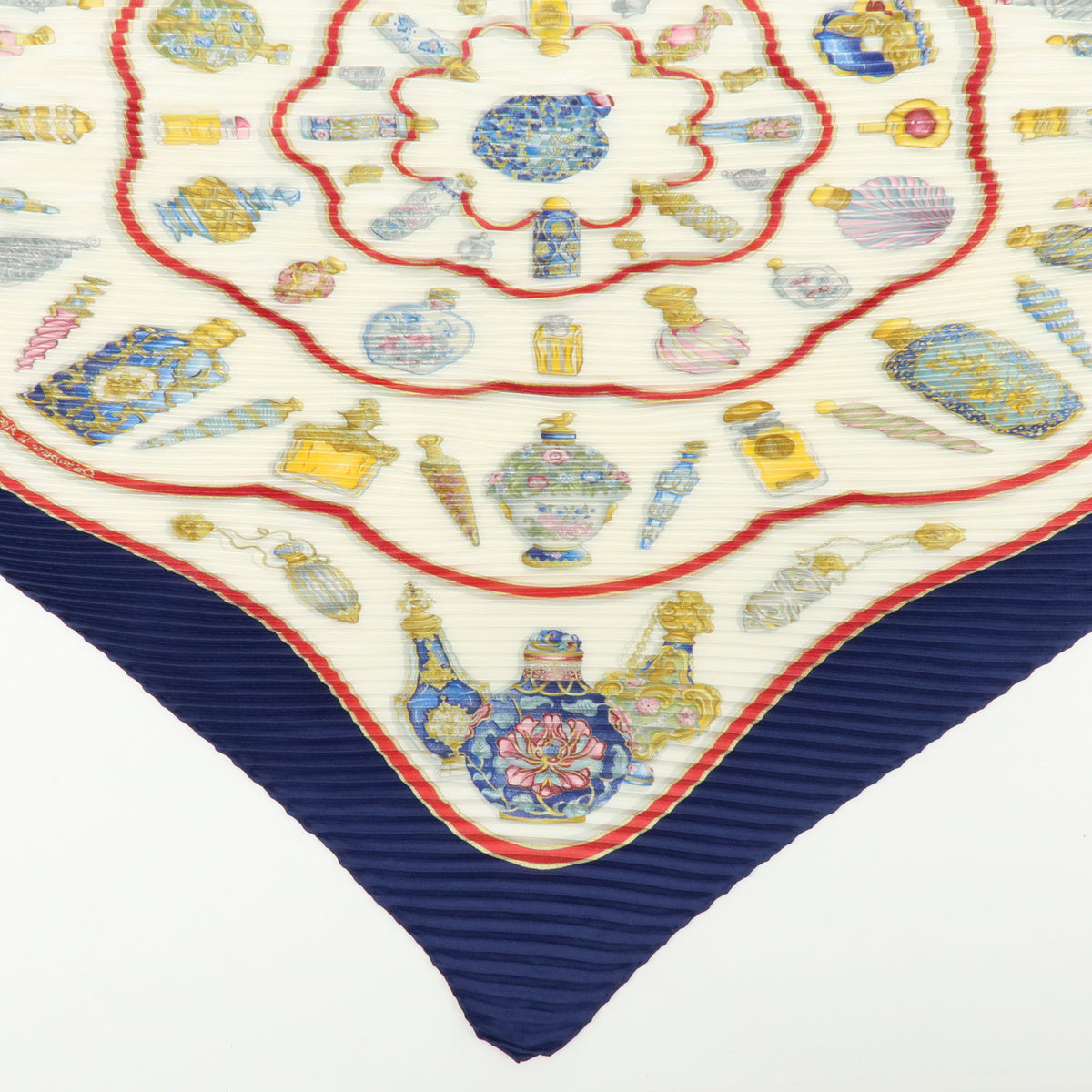HERMES Silk 100% Pleated Carre Scarf Pourvu qu'on ait l'ivresse Navy