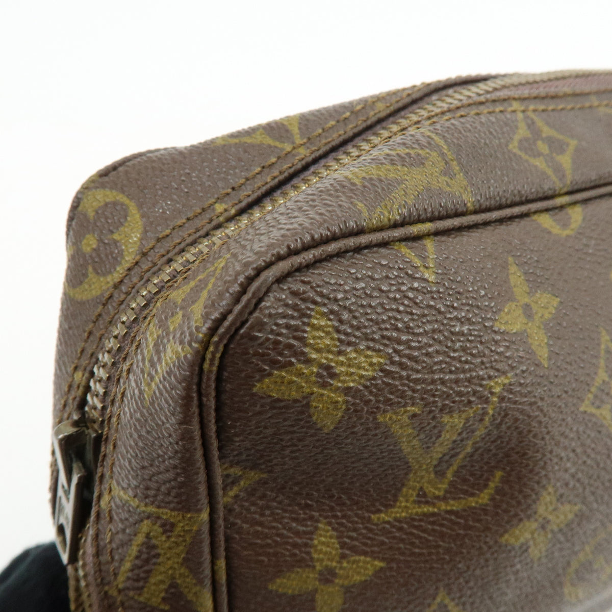 Louis Vuitton Monogram Trousse Toilette 23 Pouch Cosmetic Case M47524