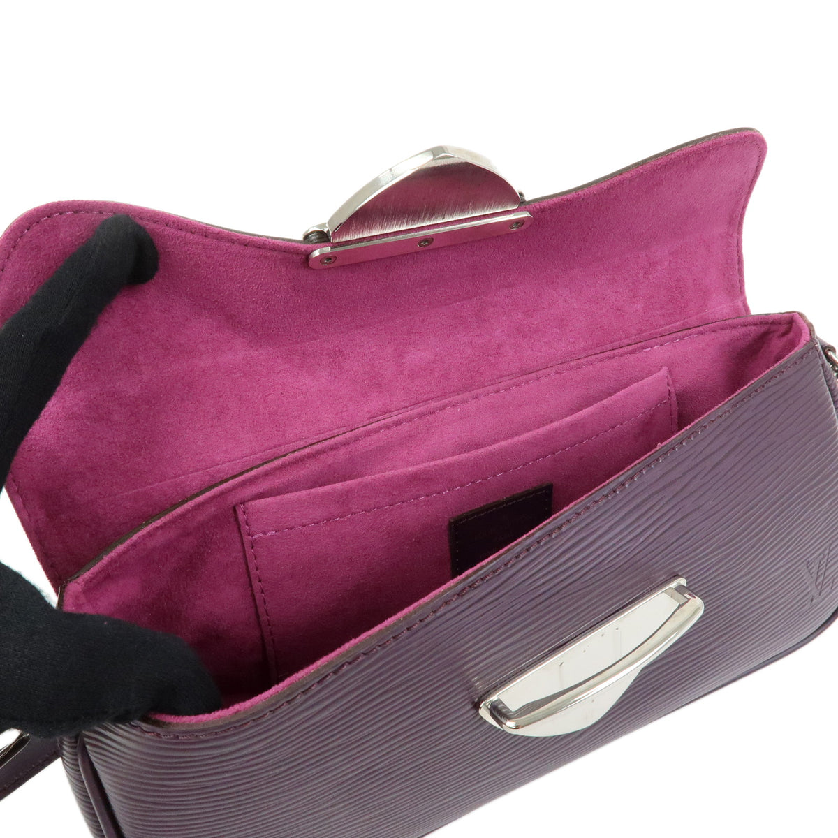 Louis Vuitton Epi Leather Pochette Montaigne Shoulder Bag Cassis M5929K
