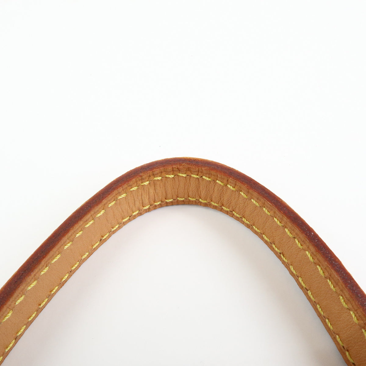 Louis Vuitton Adjustable Leather Shoulder Strap 120cm 1.6cm J52312