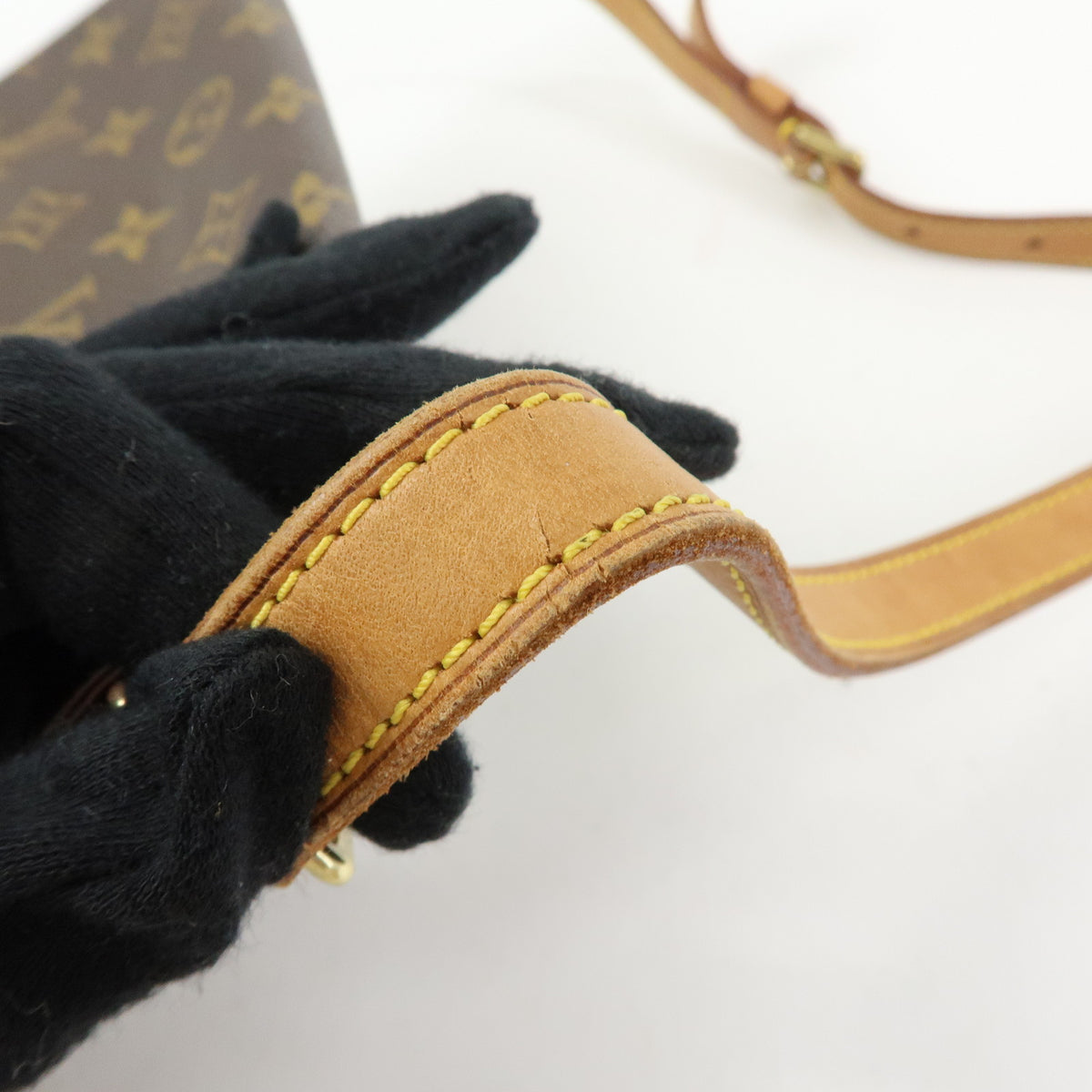 Louis Vuitton Monogram Musette Tango Short Shoulder Bag Brown M51257