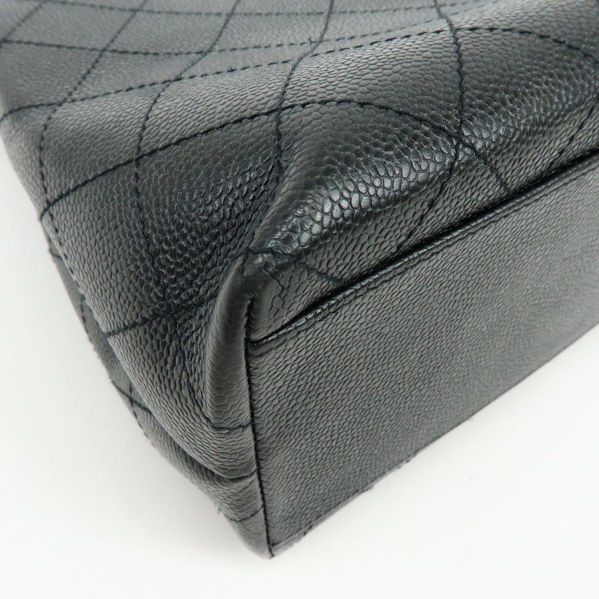 CHANEL Matelasse Caviarskin Shoulder Bag Tote Bag Black