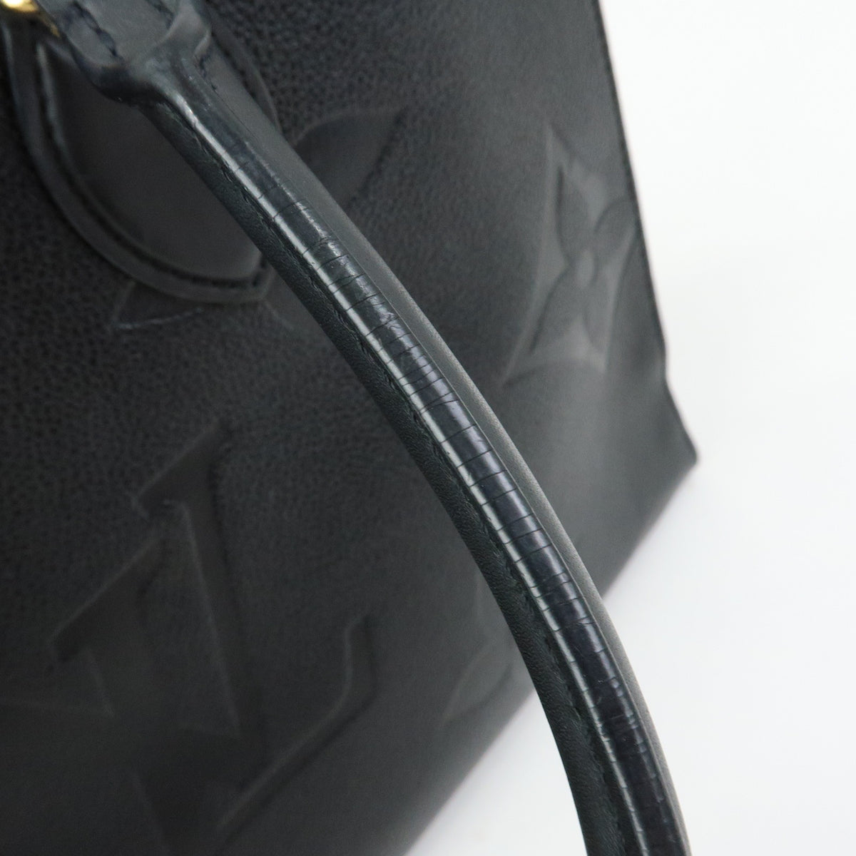 Louis Vuitton Monogram Empreinte On The Go MM 2Way Tote Bag Noir M45595