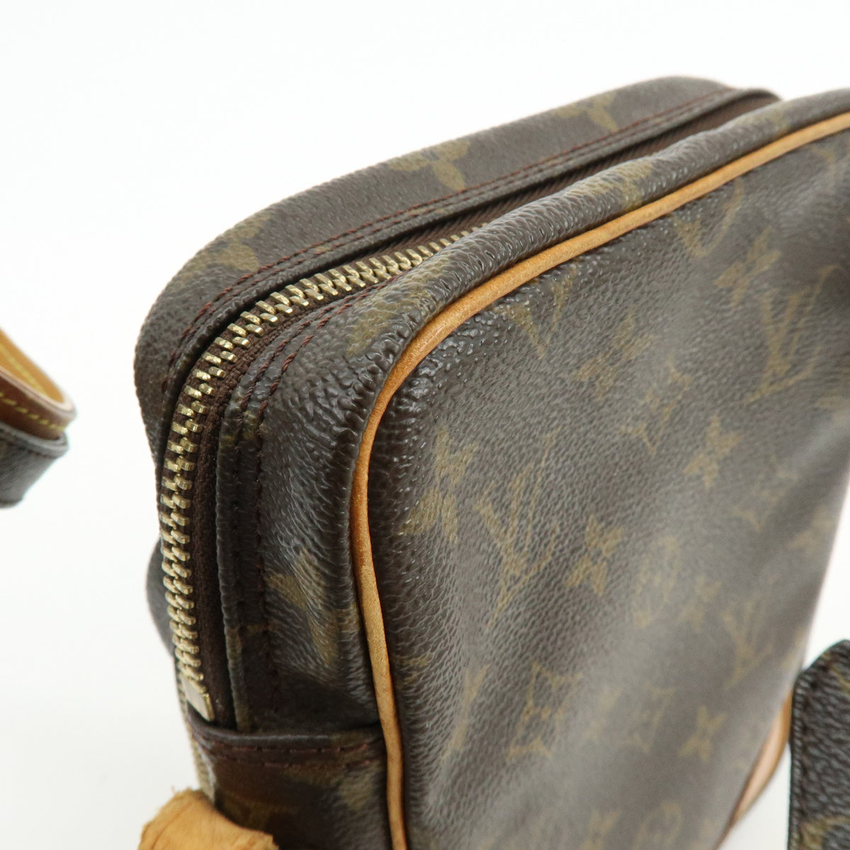 Louis Vuitton Monogram Amazone Shoulder Bag Crossbody Bag Brown M45236