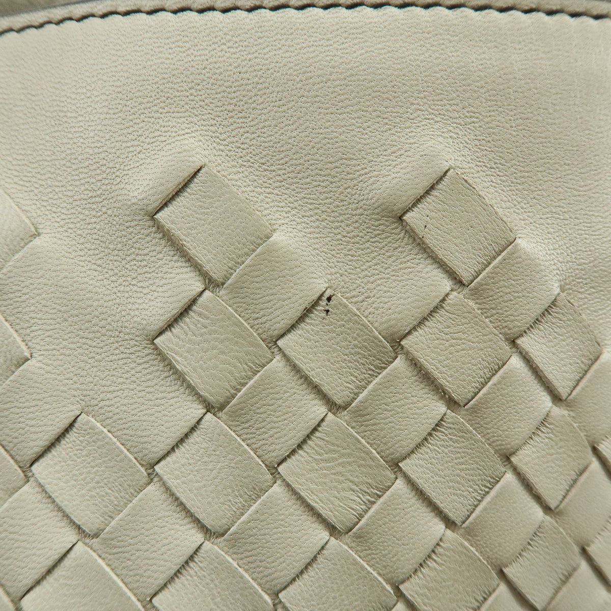 BOTTEGA VENETA Intrecciato Nappa Leather Shoulder Bag Ivory 118965