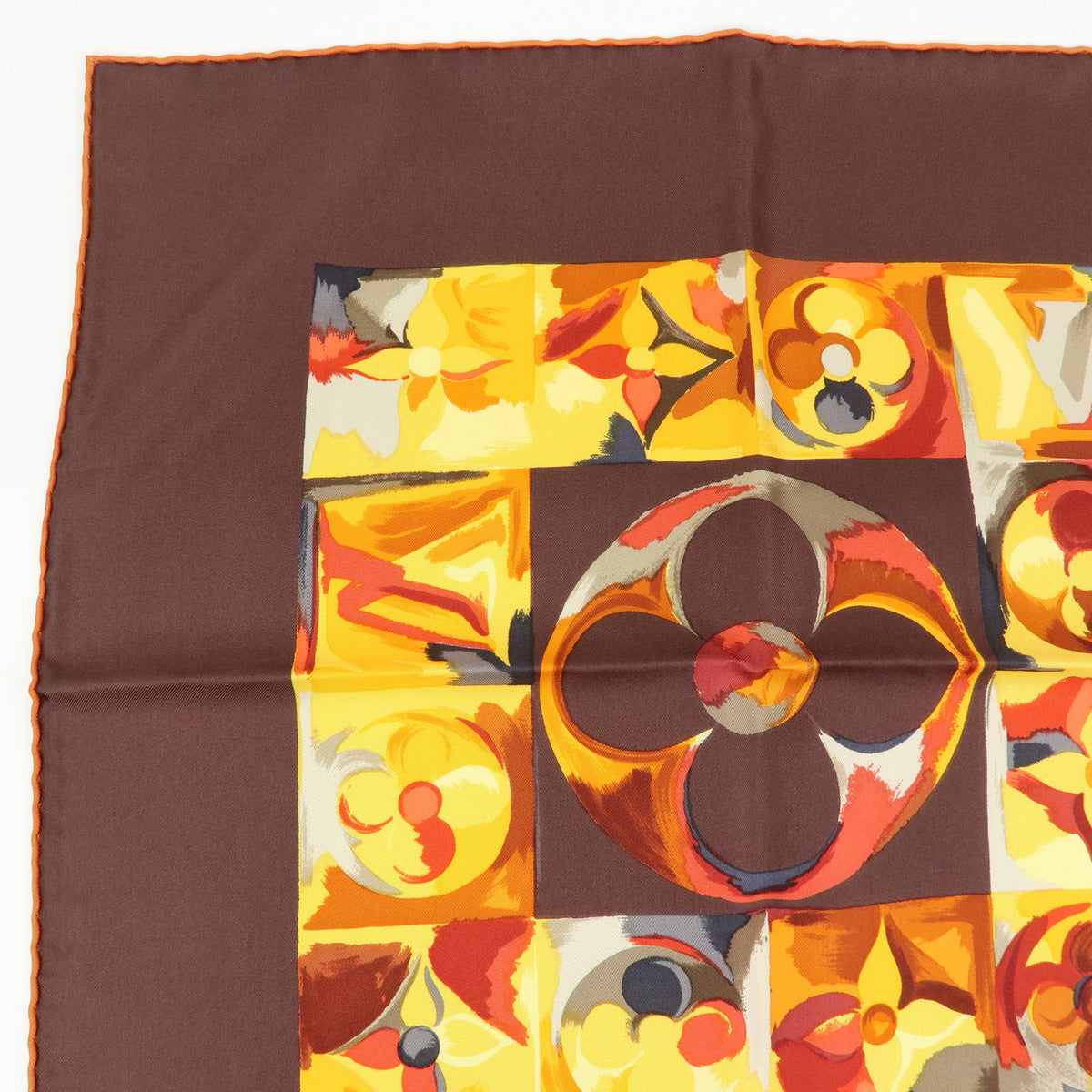 Louis Vuitton Monogram Carre Au Fil Du Temps Silk 100% Scarf M71120