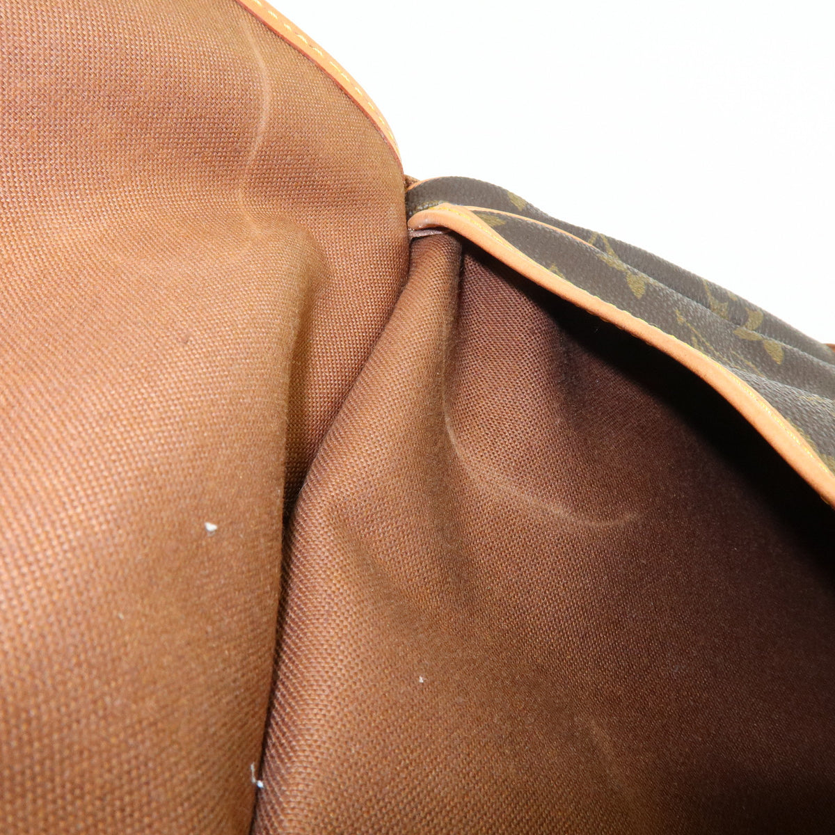 Louis Vuitton Monogram Saumur 30 Canvas Shoulder Leather Bag M42256