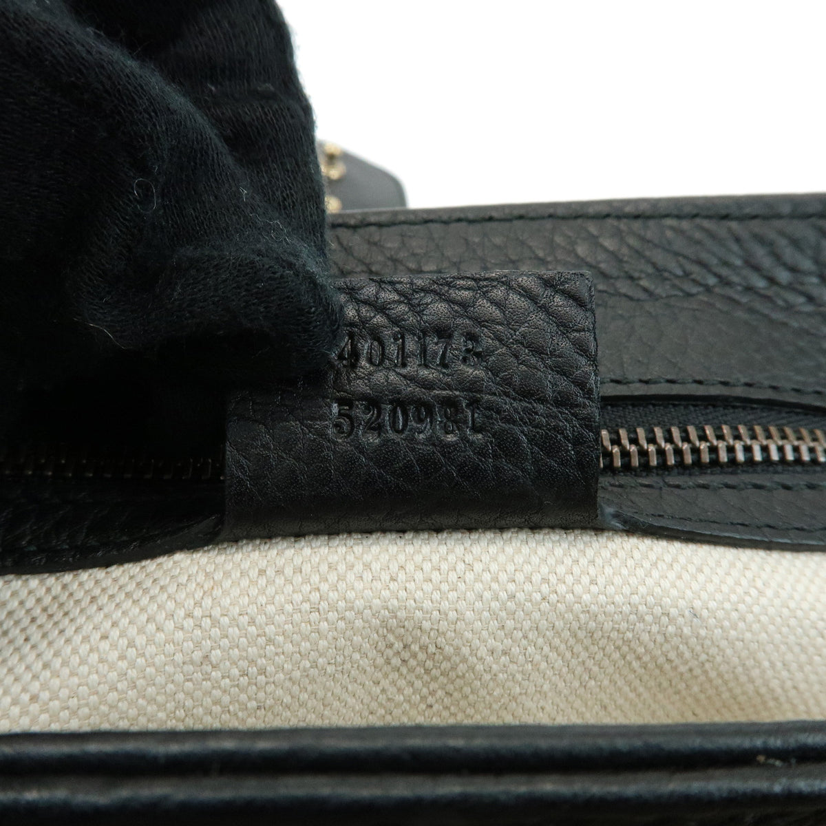 GUCCI GG Marmont Leather Flap Shoulder Bag Black 401173