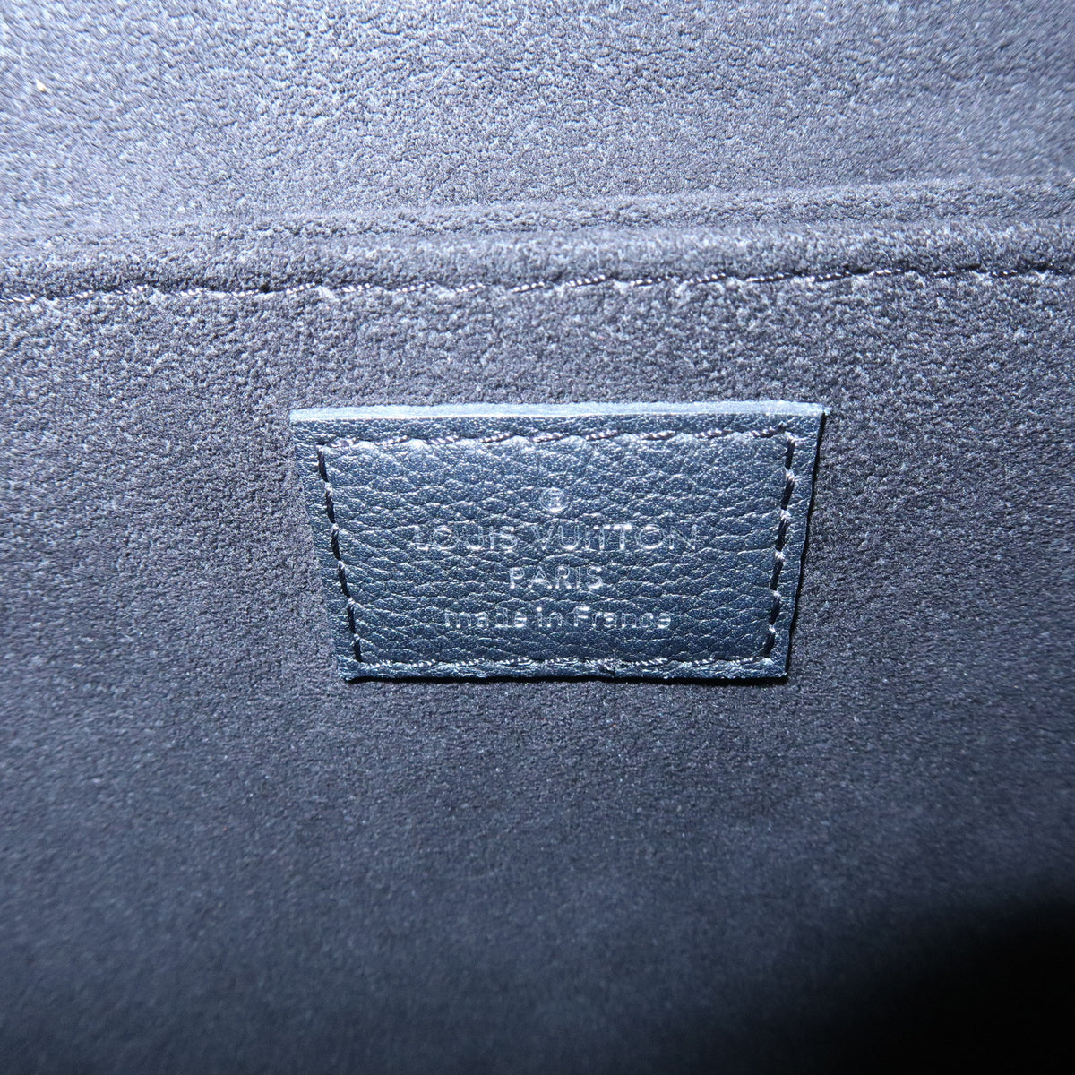 Louis Vuitton My Lockme Satchel Grained Calf Skin Hand Bag Noir M54849