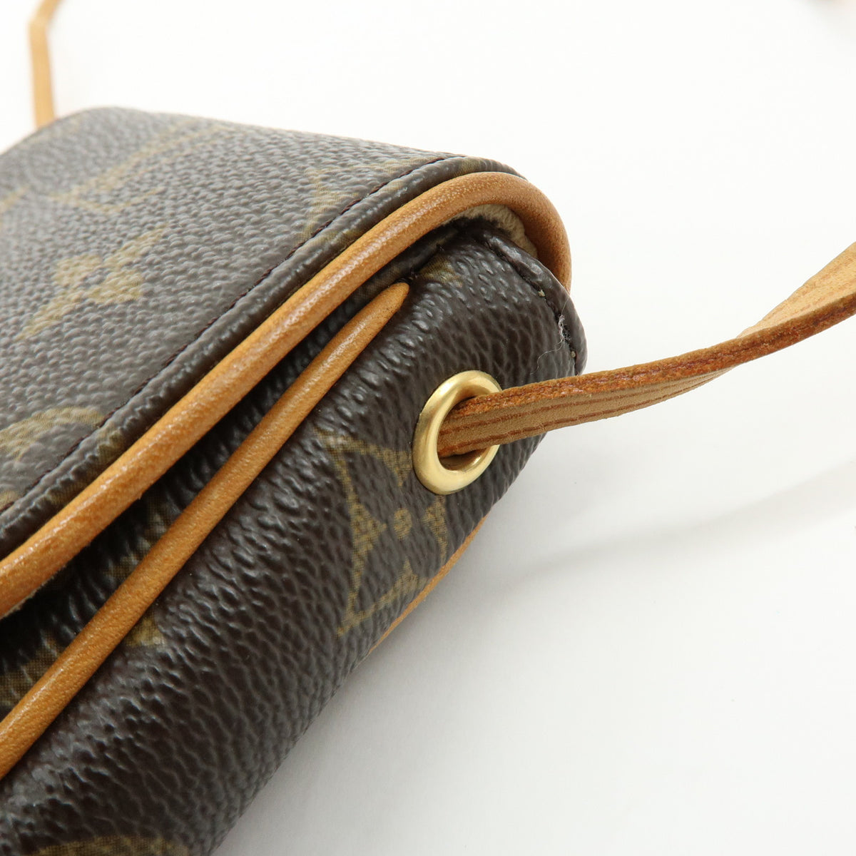 Louis Vuitton Monogram Pochette Cancun Shoulder Bag Pouch M60018