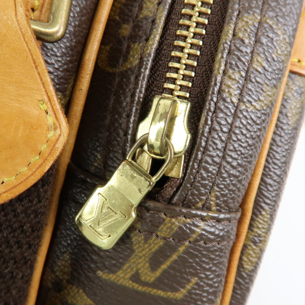 Louis Vuitton Monogram Reporter PM Shoulder Crossbody Bag M45254