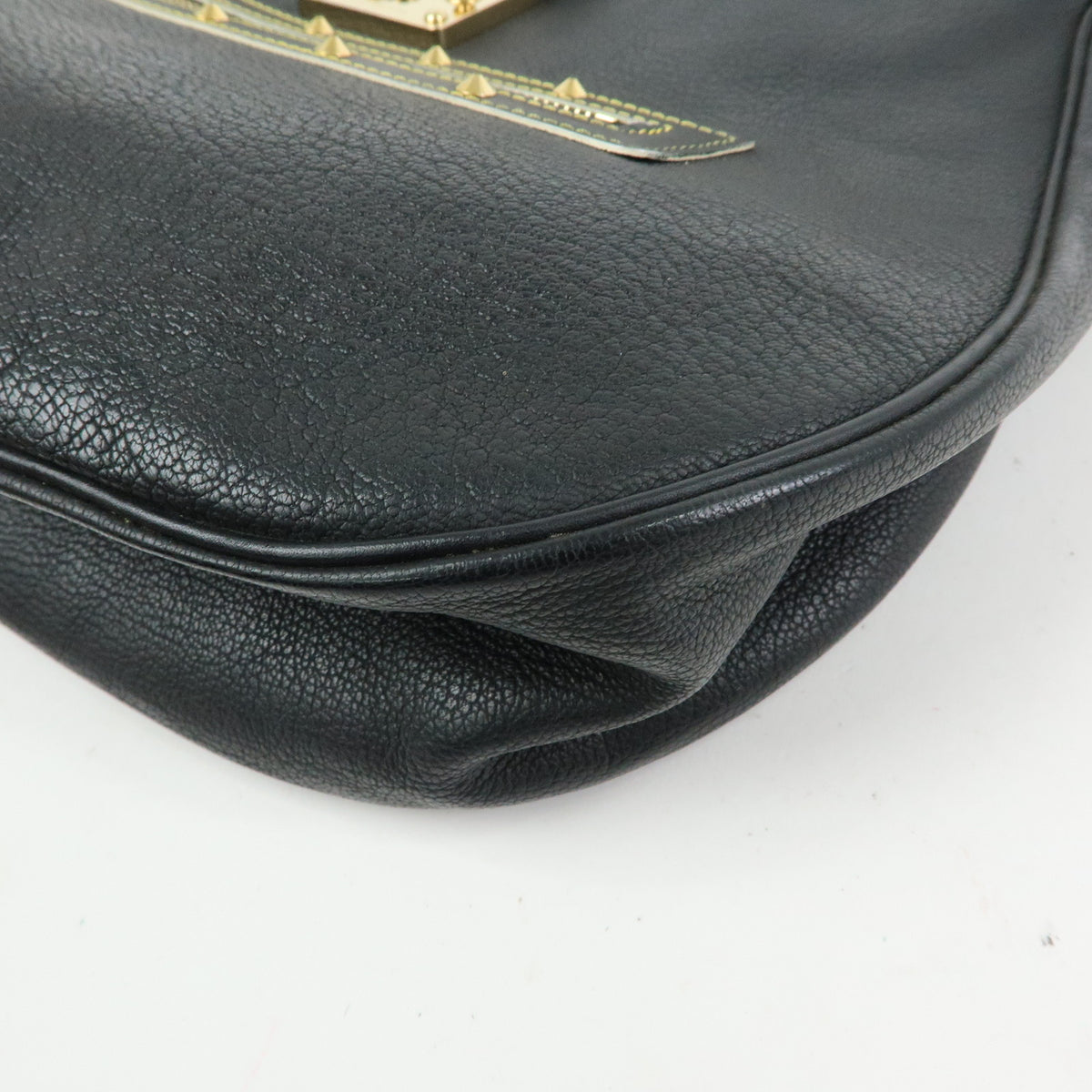 Louis Vuitton Suhali L'Affriolant Leather Shoulder Bag Noir M92851