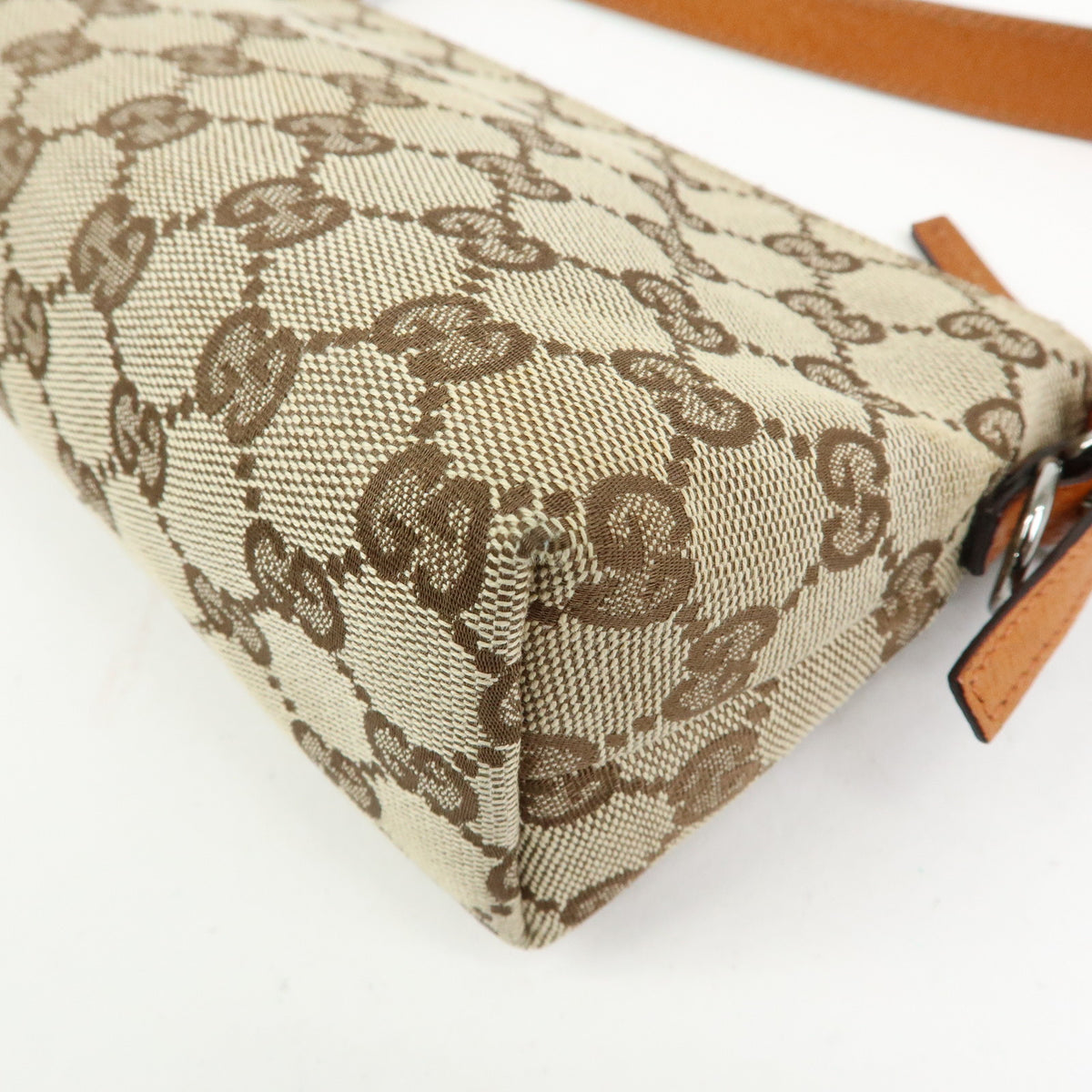 GUCCI GG Canvas Leather Accessory Pouch Hand Bag Brown 103399
