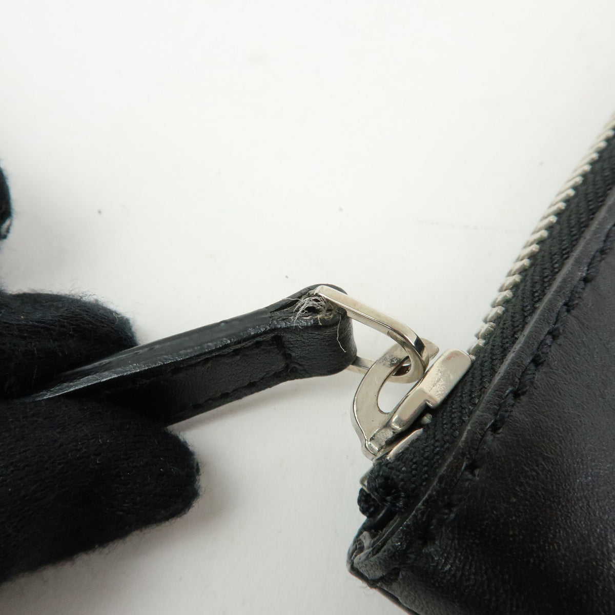 BALENCIAGA Navy Clip M Canvas Leather Clutch Bag Natural Black 373834