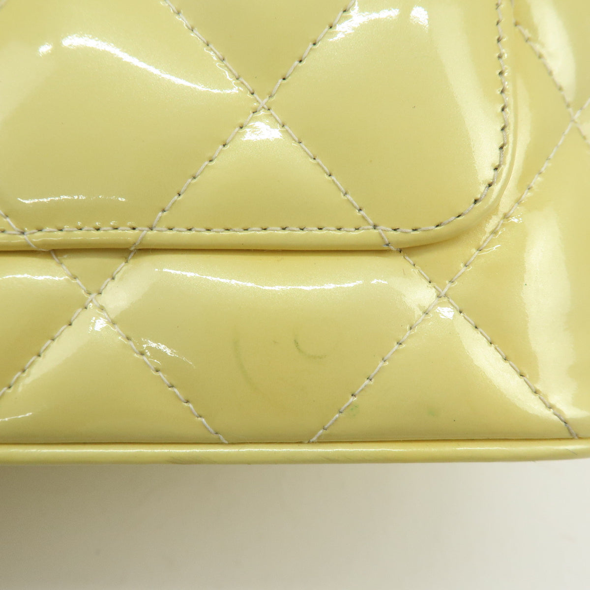 CHANEL Medallion Matelasse COCO Mark Patent Leather Hand Bag A01804