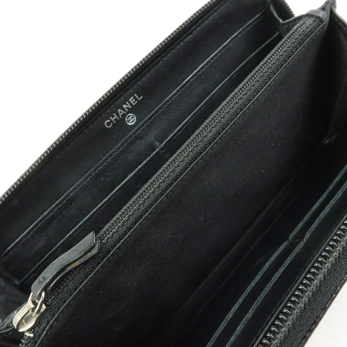 CHANEL COCO Mark Caviarskin Round Zippy Long Wallet Black A50071