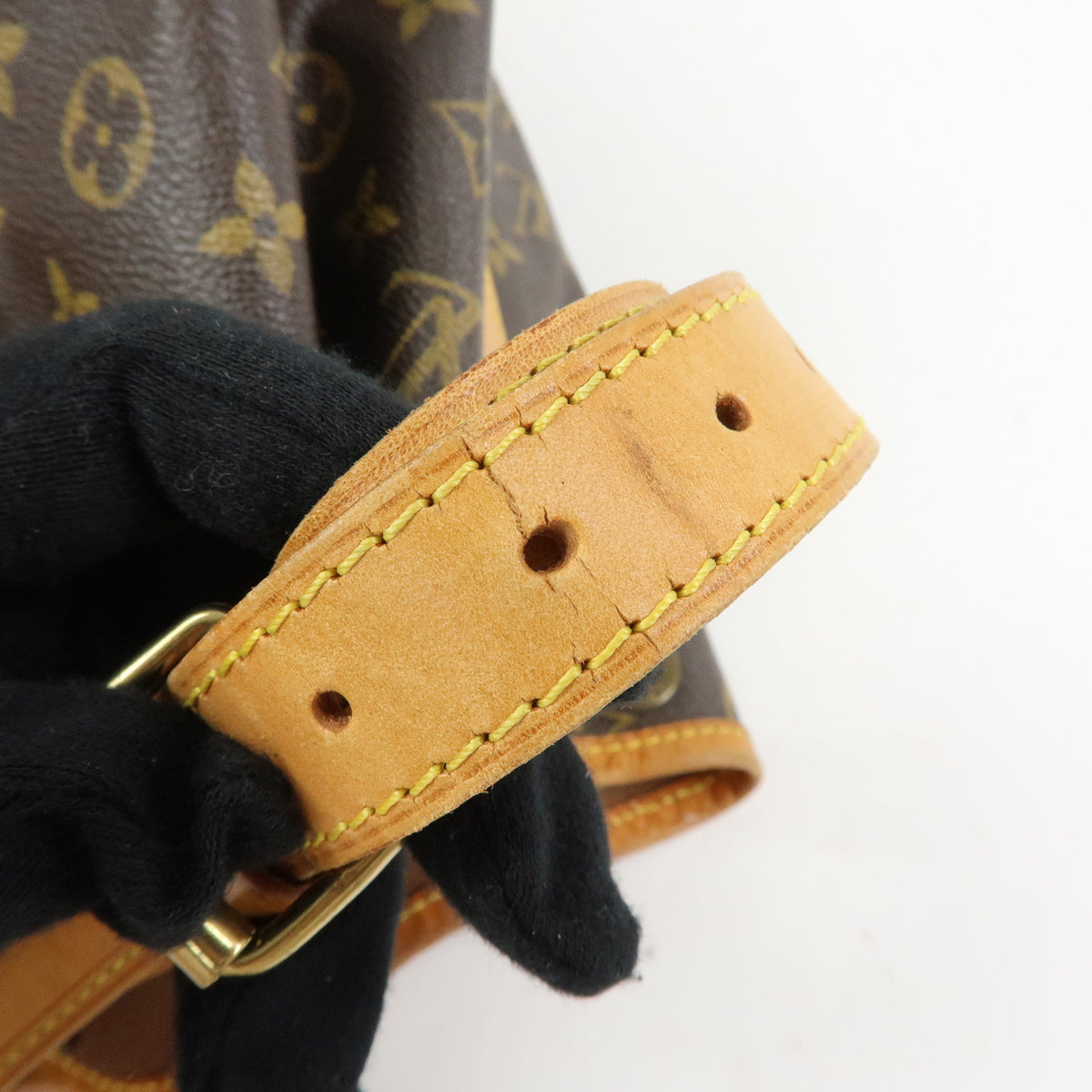 Louis Vuitton Monogram Noe Canvas Leather Shoulder Bag Brown M42224