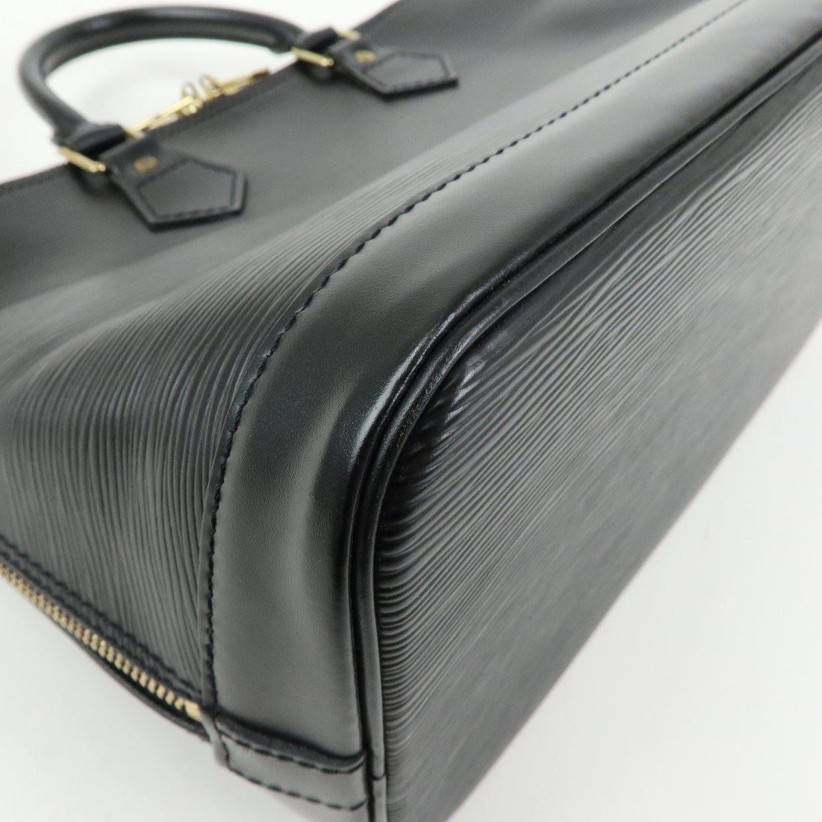 Louis Vuitton Epi Alma Leather Hand Bag Noir Black M52142