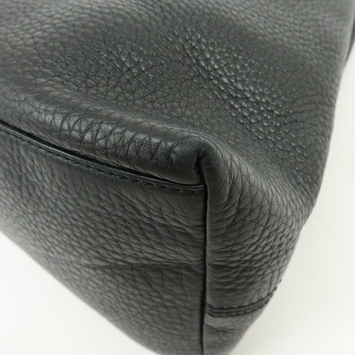 GUCCI SOHO Interlocking G Leather Chain Shoulder Bag Black 308982