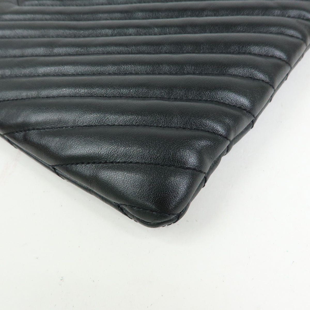 SAINT LAURENT PARIS V Stitch Leather Clutch Bag Flat Pouch Black