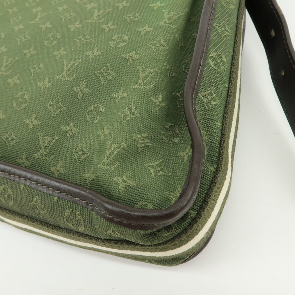 Louis Vuitton Monogram Mini Buzzas Marie Kate Shoulder Bag Khaki M92322