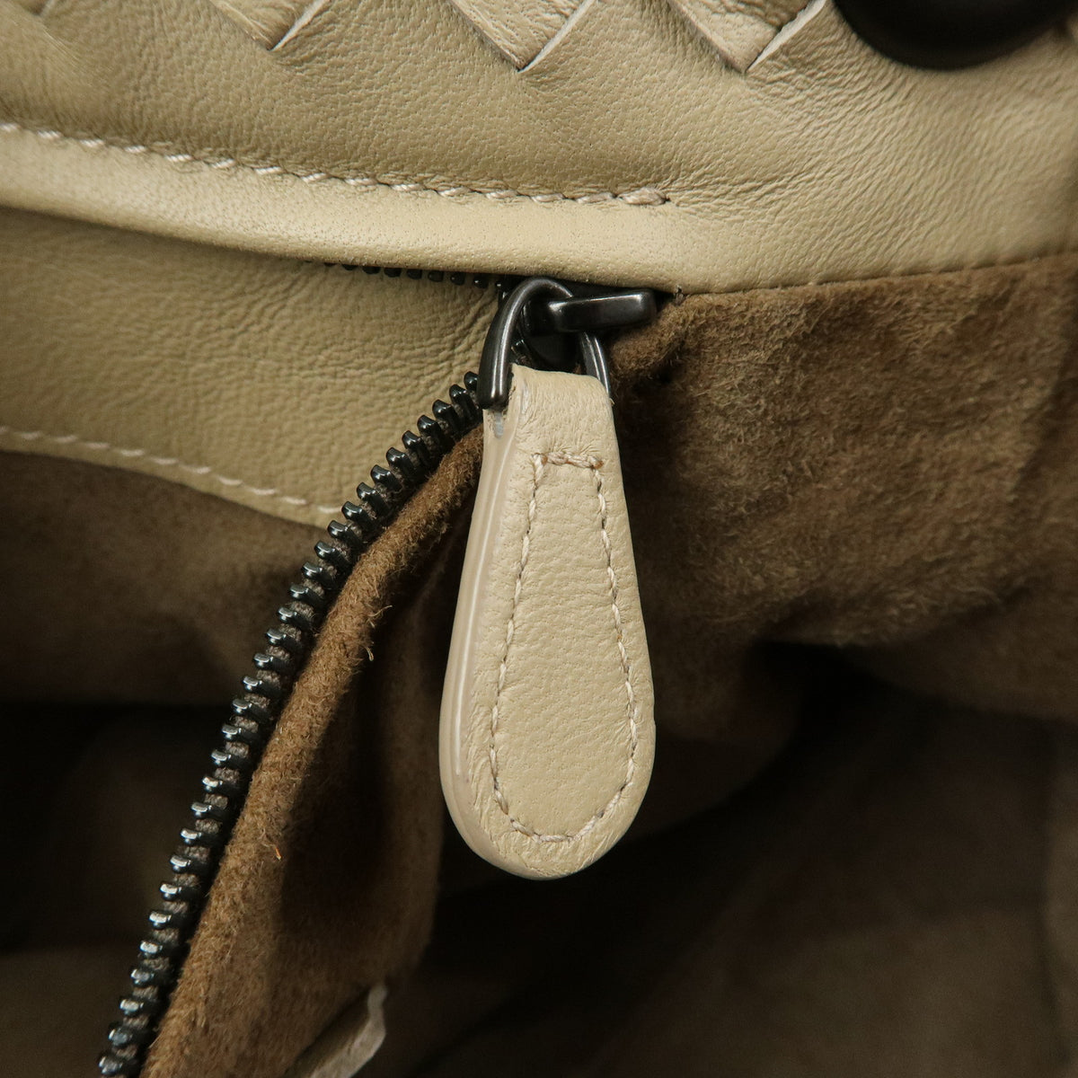 BOTTEGA VENETA Intrecciato Garda Leather Tote Bag Hand Bag Beige