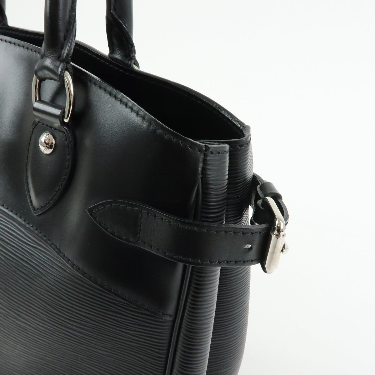 Louis Vuitton Epi Passy PM Leather Hand Bag Noir Black M59262
