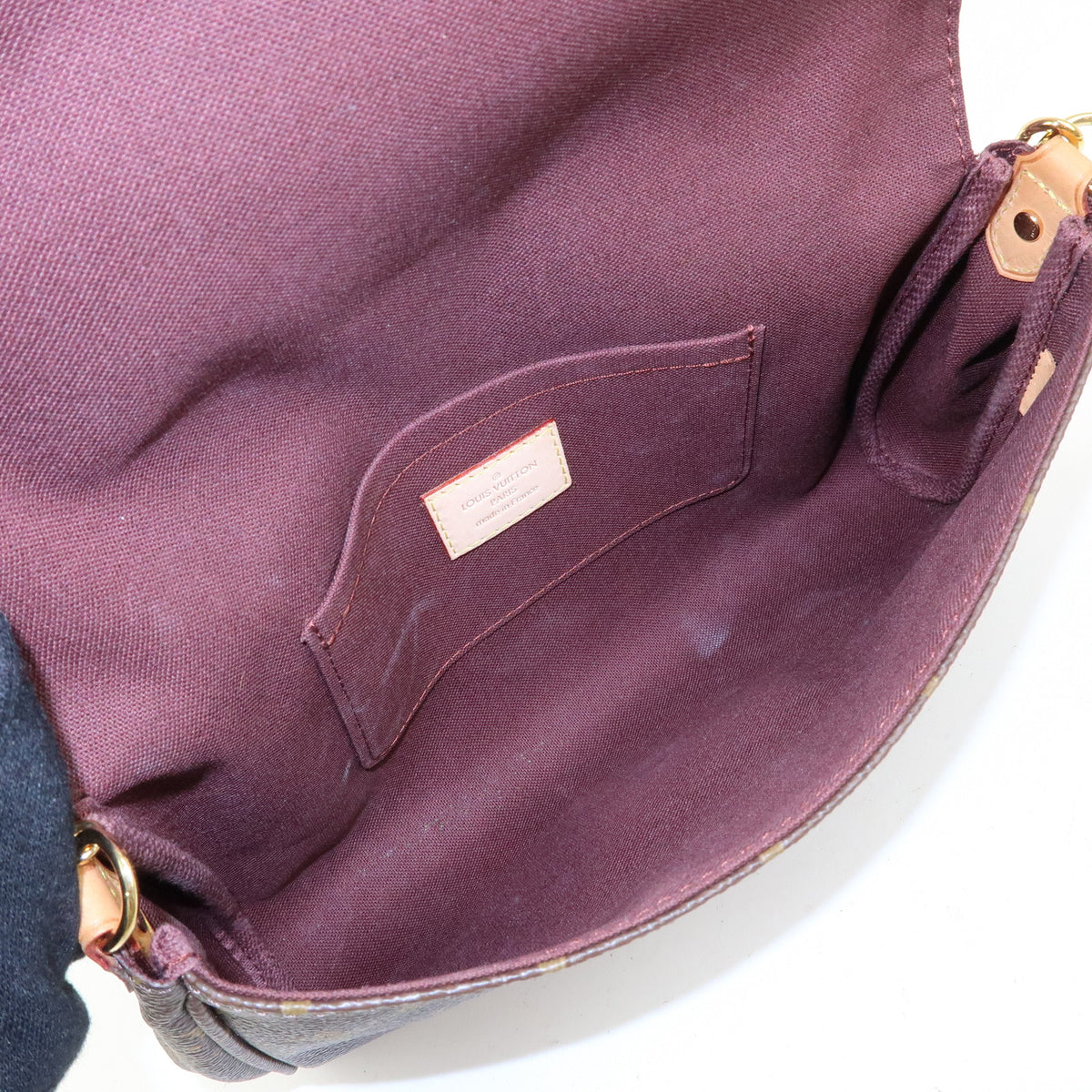 Louis Vuitton Monogram Favorite MM Shoulder Bag Brown M40718