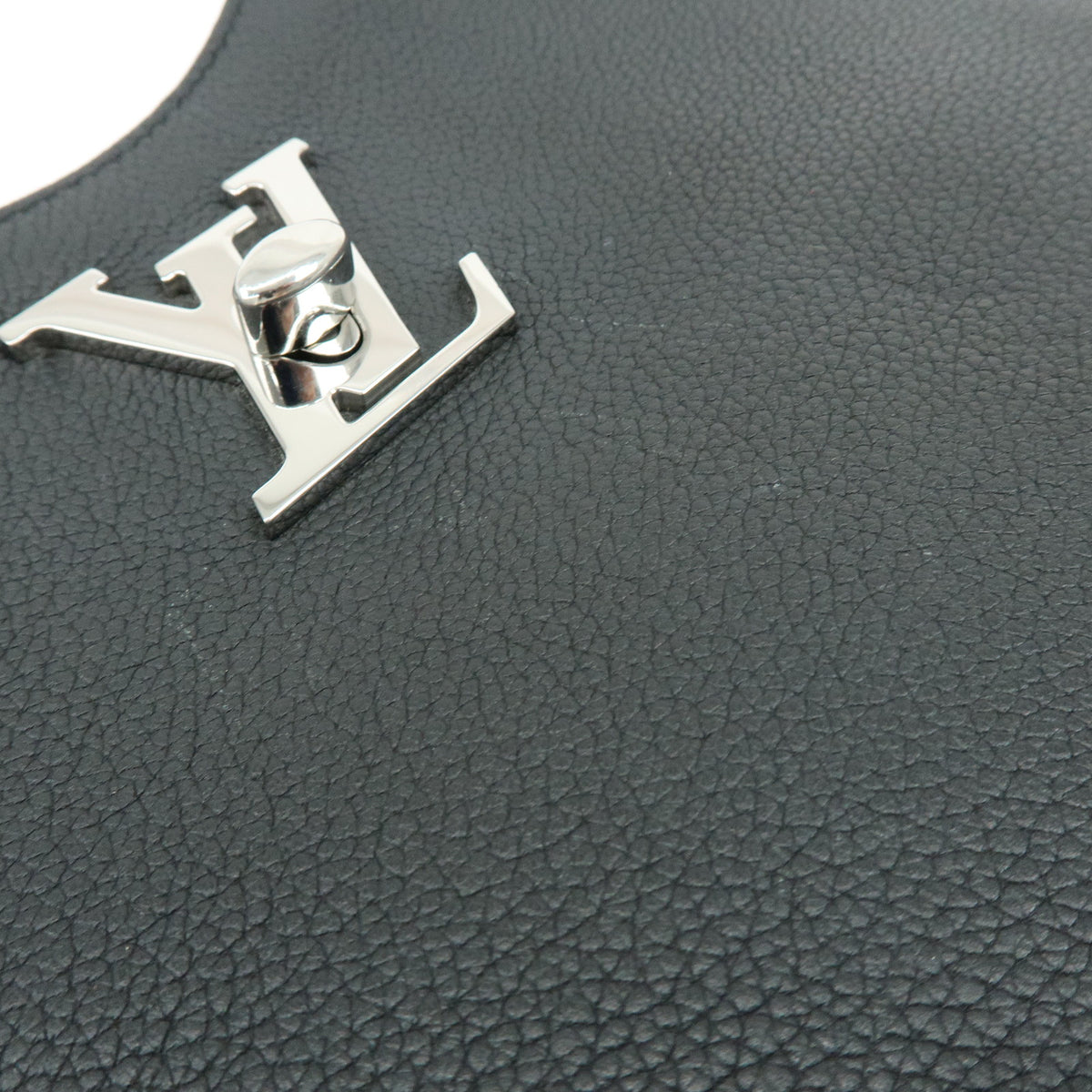 Louis Vuitton Lockme Hobo Leather Shoulder Bag Hand Bag Noir M52776