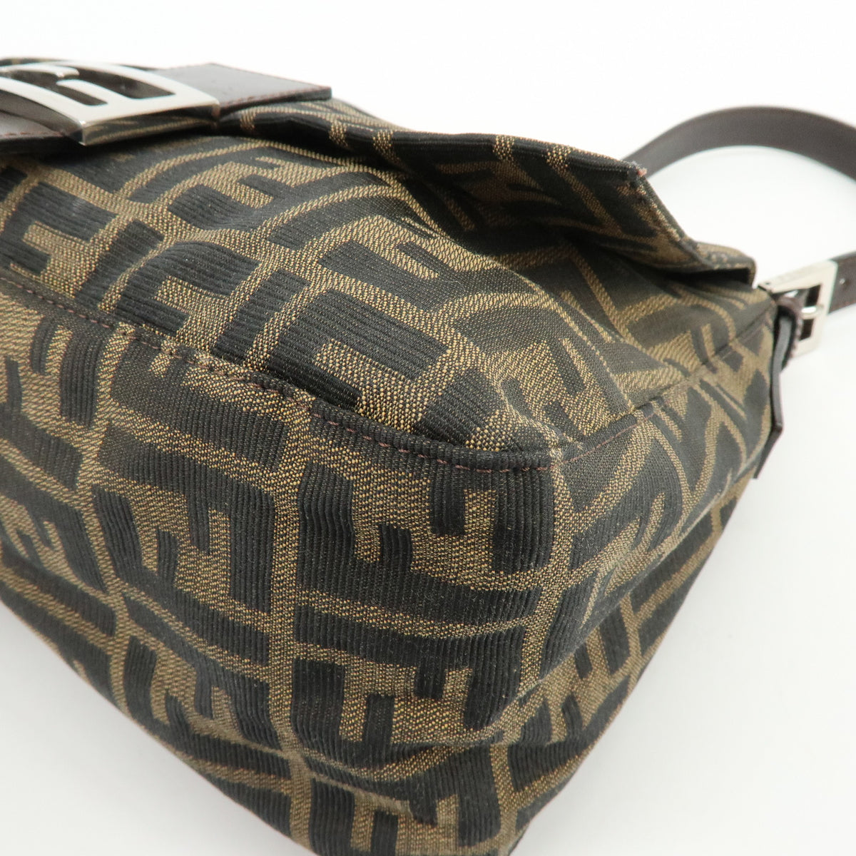 FENDI Zucca Mamma Baguette Jacquard Canvas Leather Shoulder Bag 26325