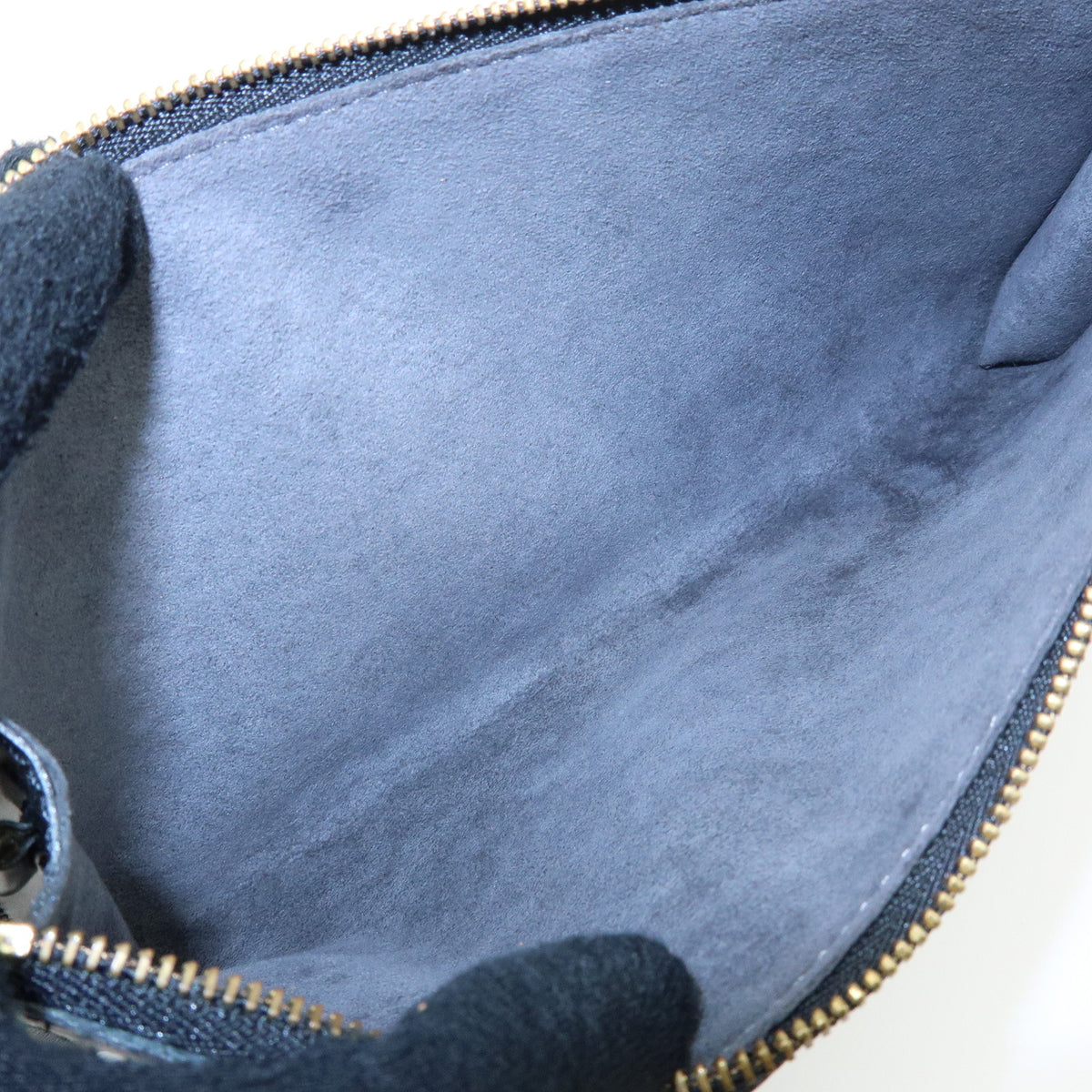 Louis Vuitton Epi Pochette Accessoires Leather Clutch Bag Noir M52942