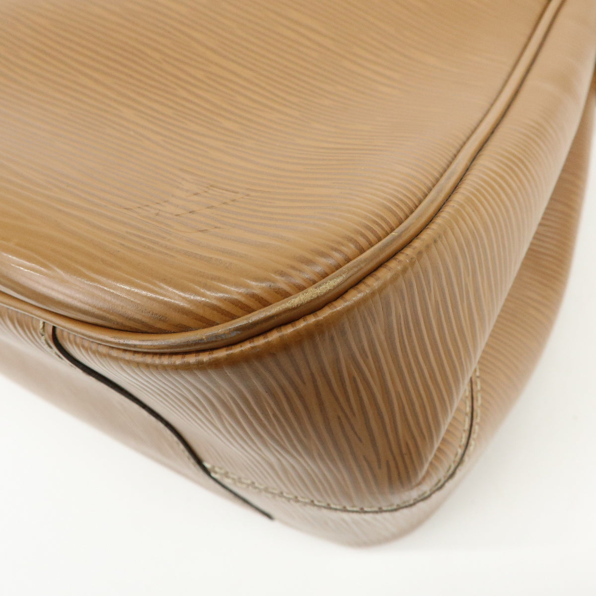 Louis Vuitton Epi Passy PM Leather Hand Bag Camel M59261