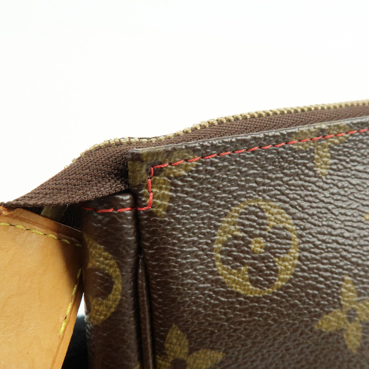 Louis Vuitton Monogram Cherry Pochette Accessoires Pouch M95008