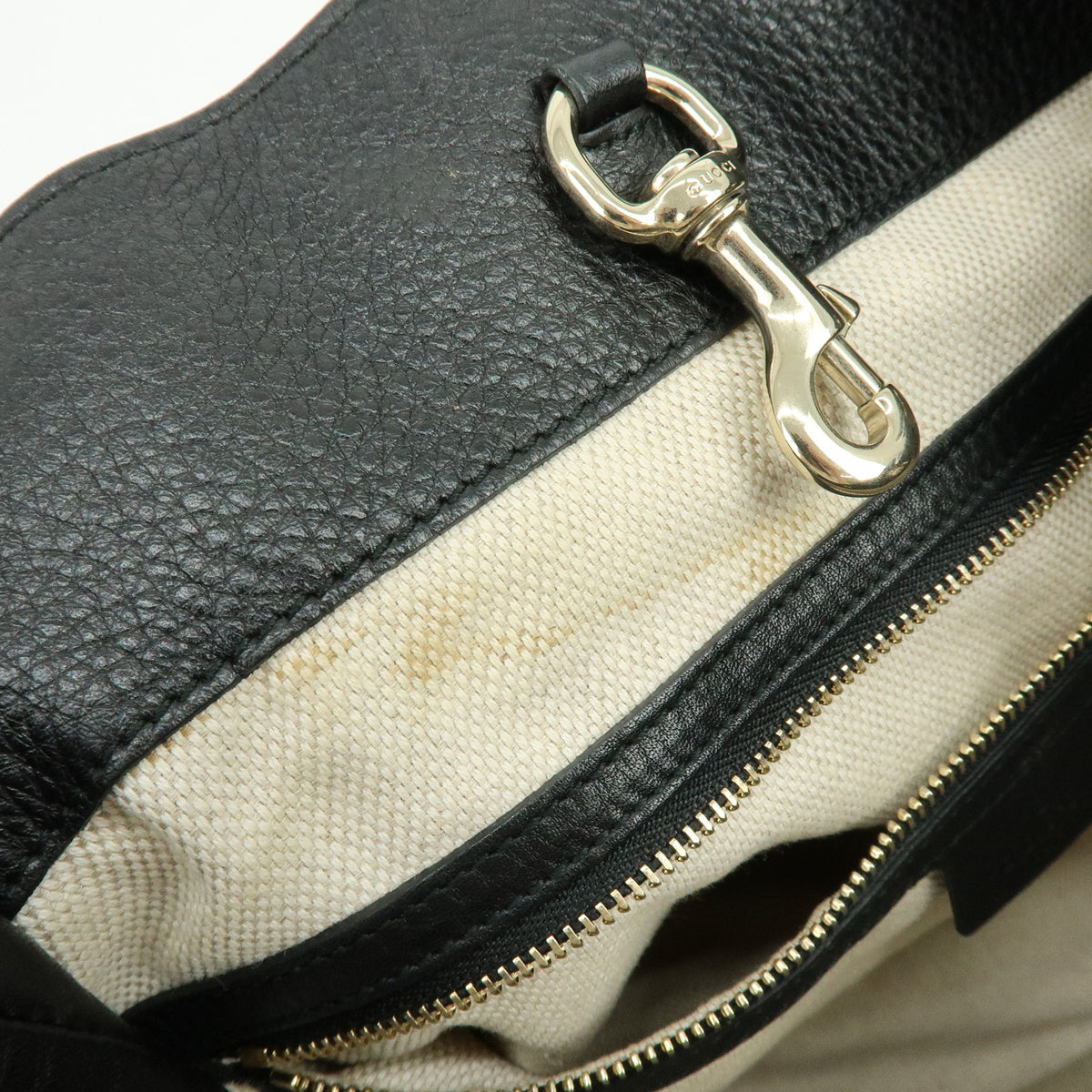 GUCCI SOHO Interlocking G Leather Chain Shoulder Bag Black 308982