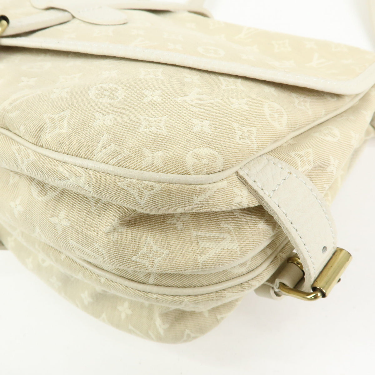 Louis Vuitton Monogram Mini Lin Saumur 30 Shoulder Bag Dune M95314