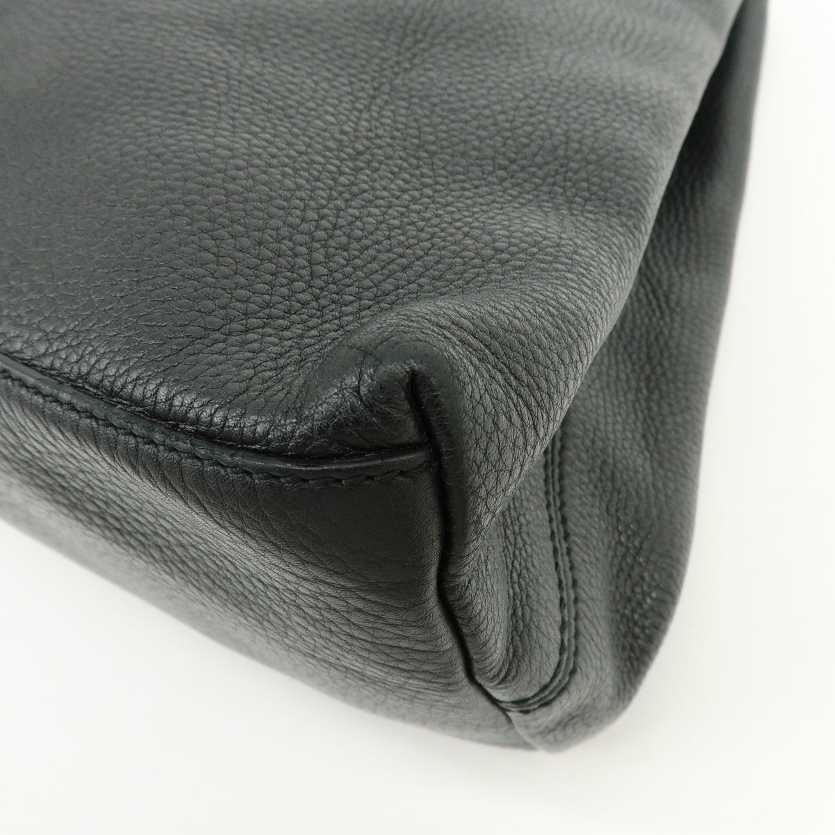 GUCCI SOHO Interlocking G Leather Chain Shoulder Bag Black 308982