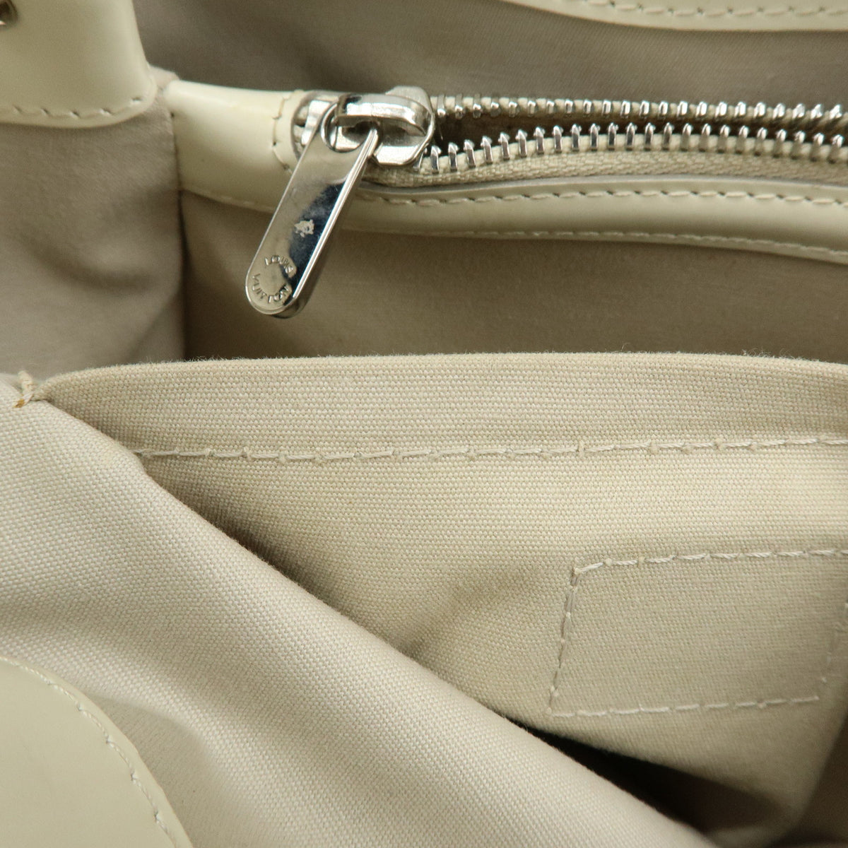 Louis Vuitton Epi Passy PM Hand Bag Tote Bag Ivoire Ivory M5926J