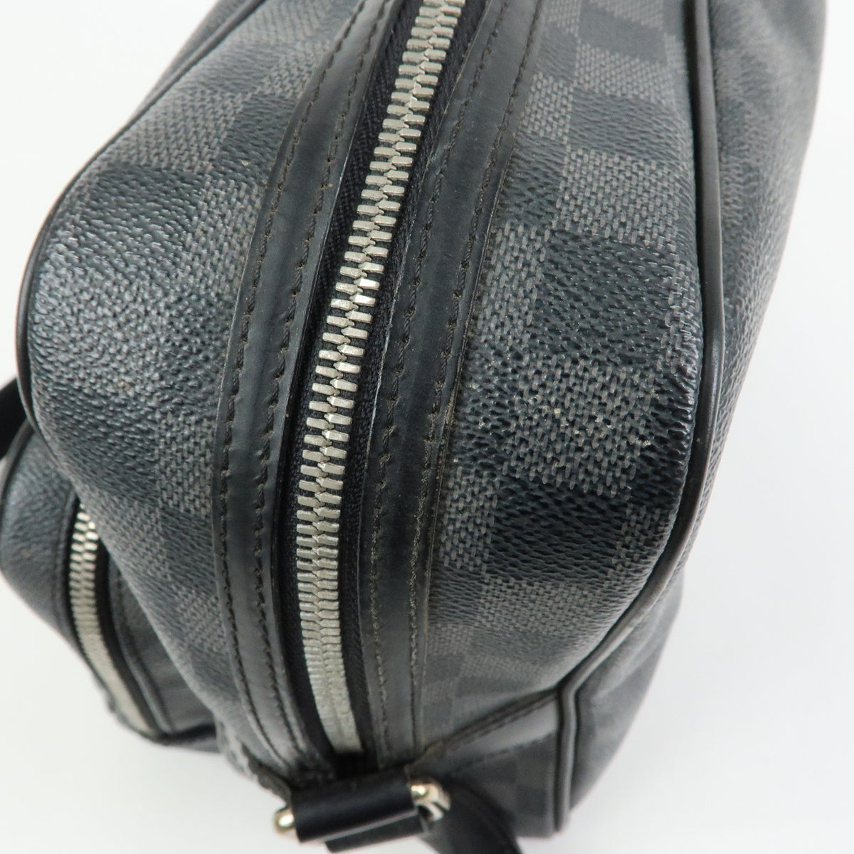Louis Vuitton Damier Graphite Io Canvas Shoulder Crossbody Bag N45252