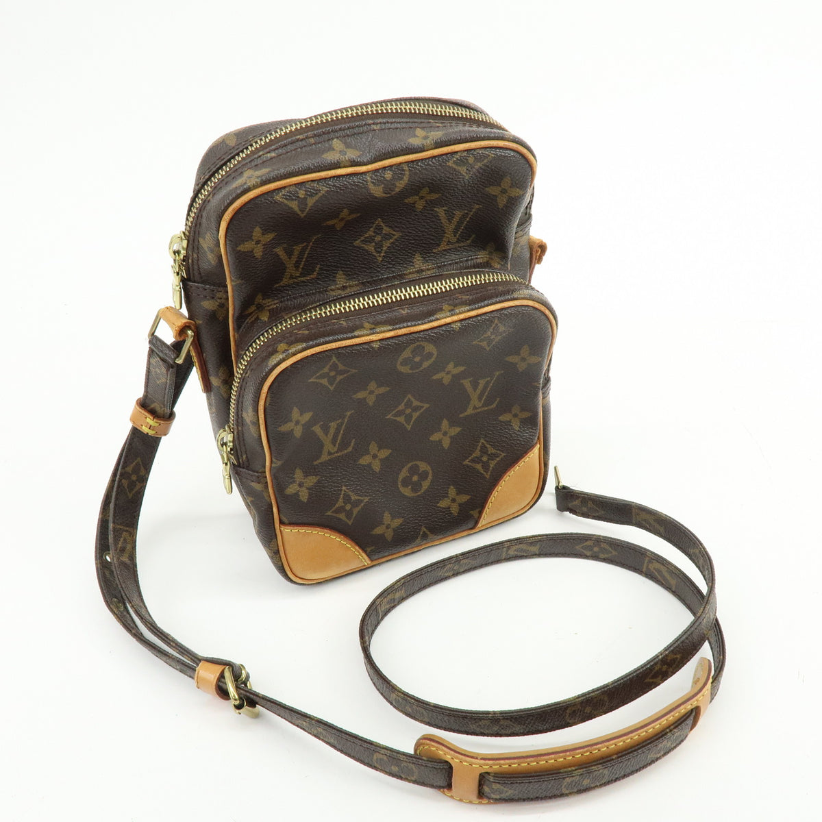 Louis Vuitton Monogram Amazone Shoulder Bag Crossbody Bag M45236