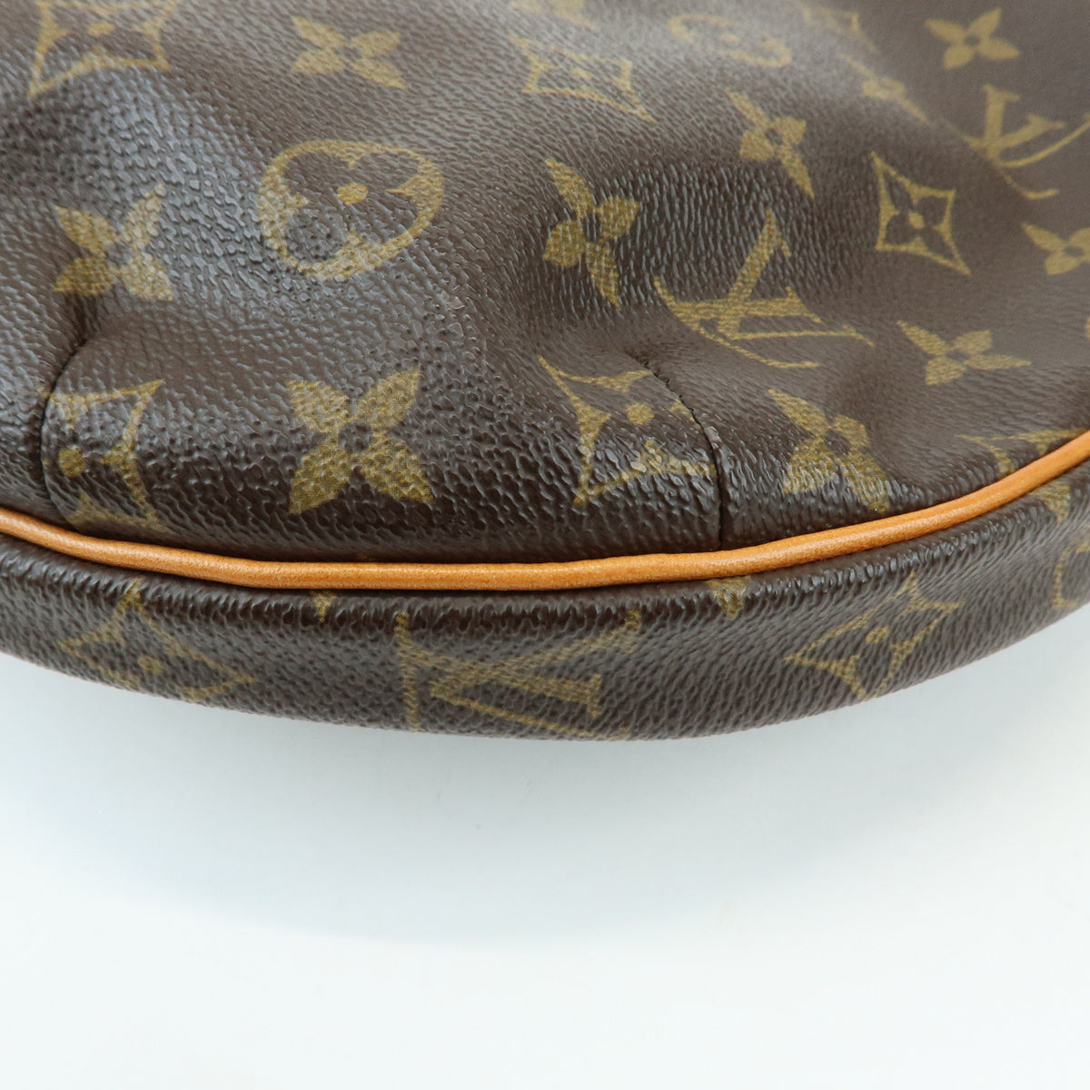 Louis Vuitton Monogram Croissant MM Leather Shoulder Bag Brown M51512