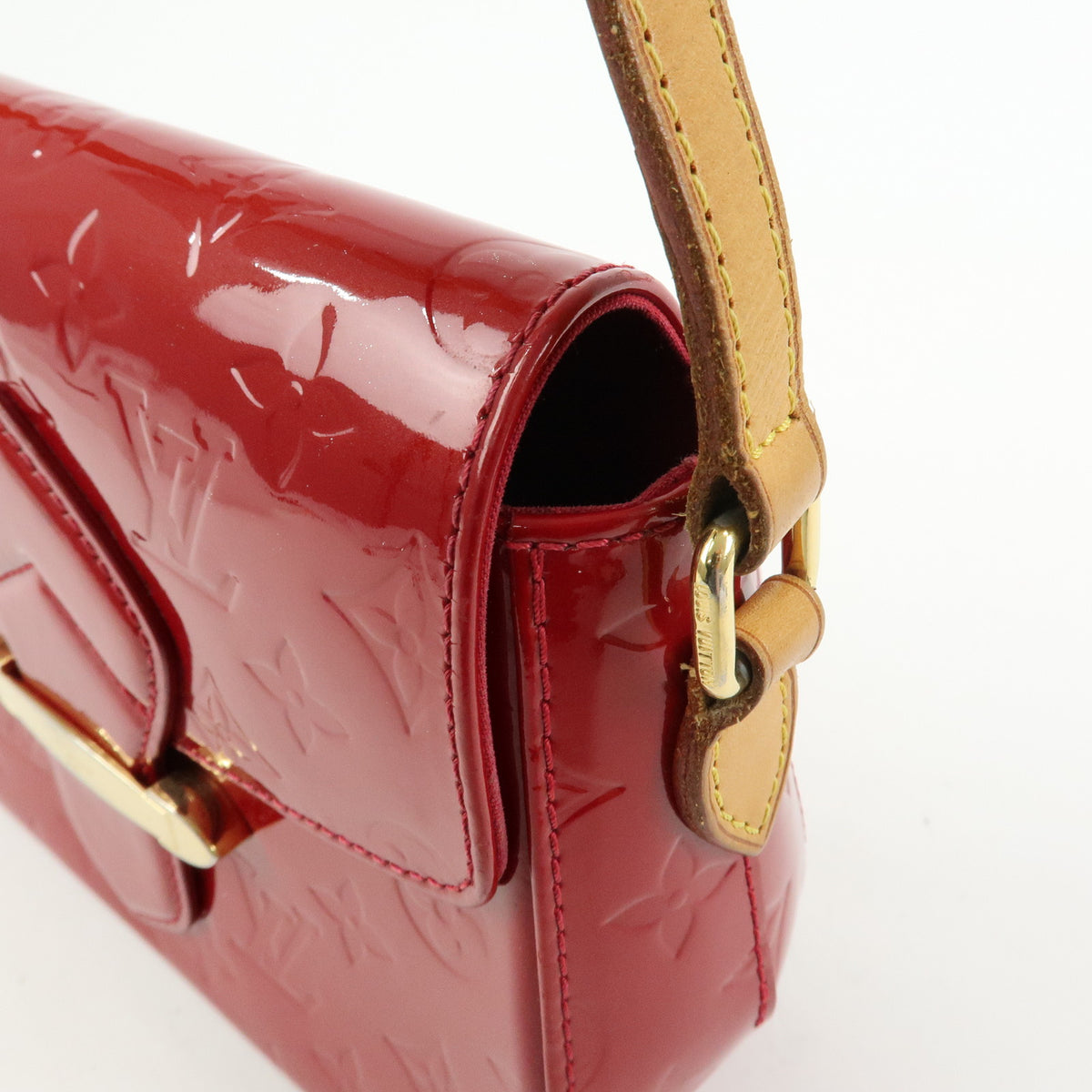 Louis Vuitton Monogram Vernis Bellflower PM Shoulder Bag Red M91705