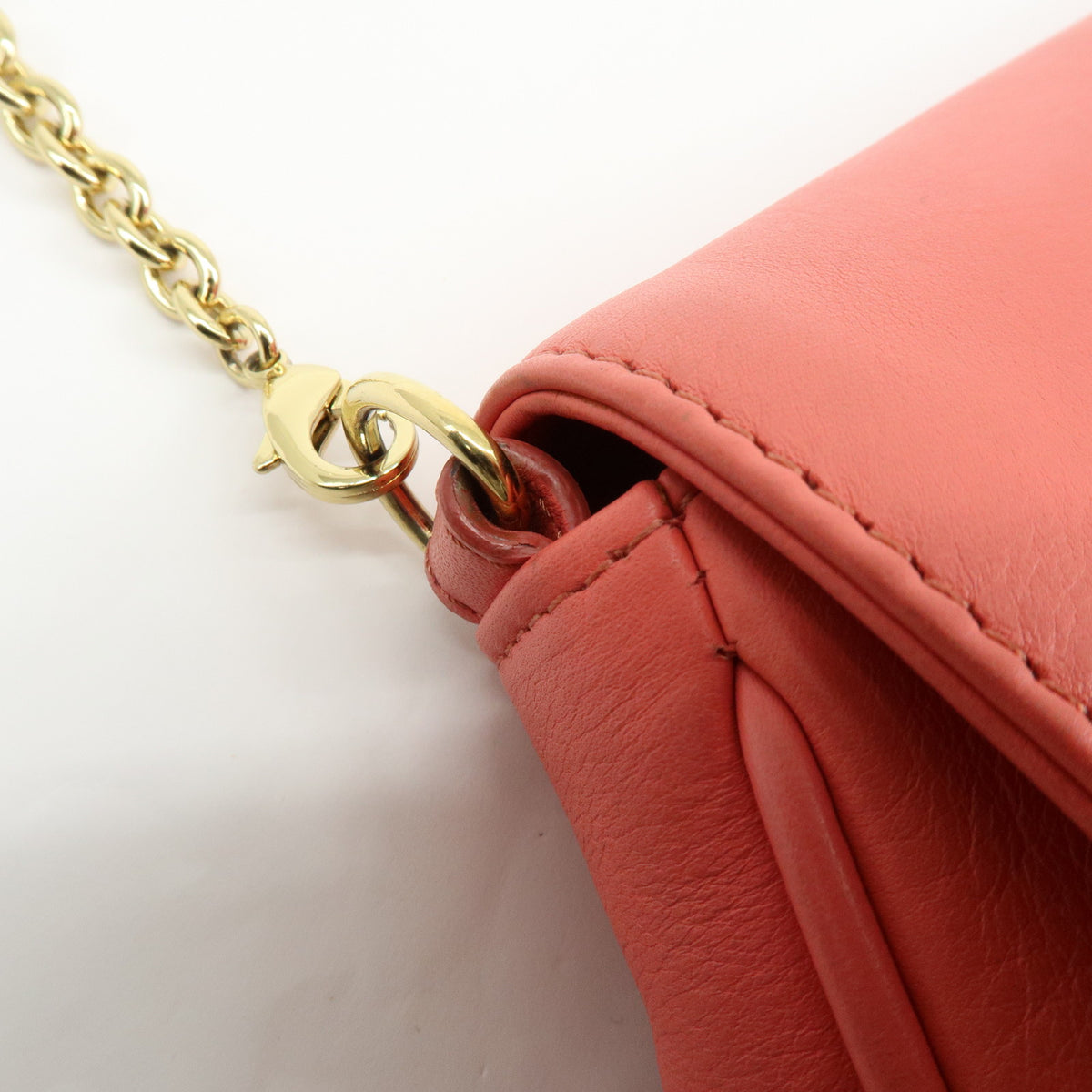FENDI Leather Chain Shoulder Bag Purse Crossbody Bag Pink 8M0276