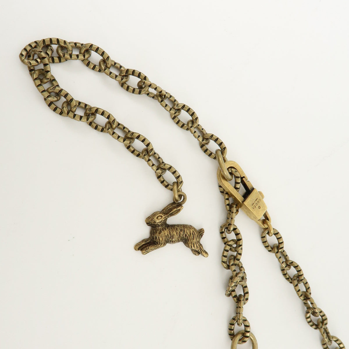 GUCCI GG Metal Strawberry Motif Chain Belt Gold