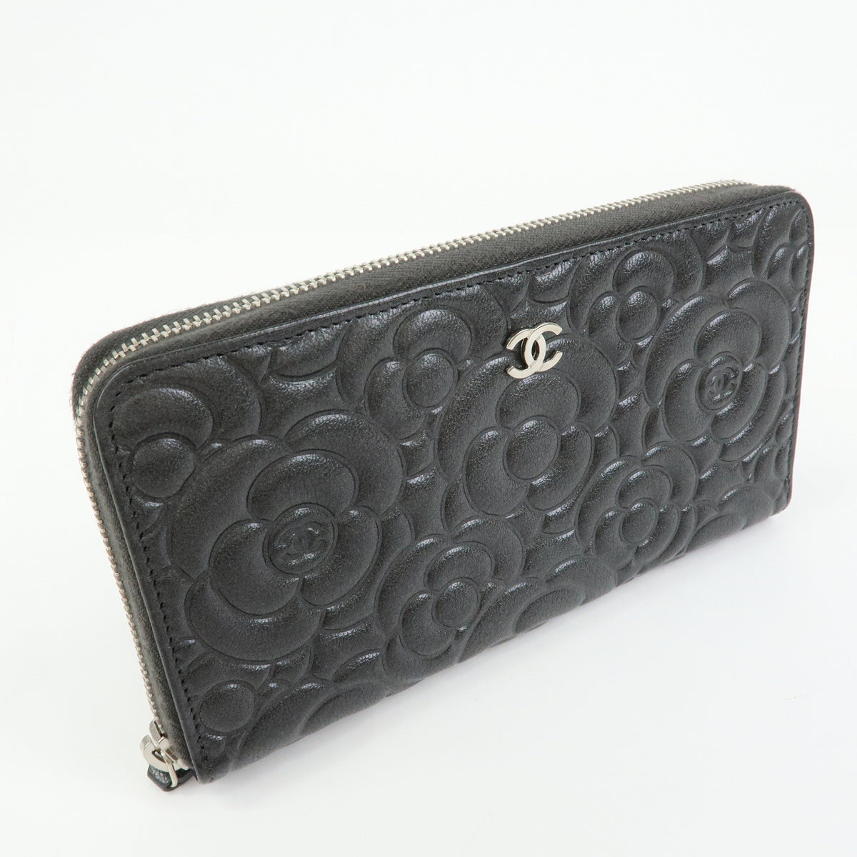 CHANEL Camellia COCO Mark Calf Leather Round Zippy Wallet Grey A82281