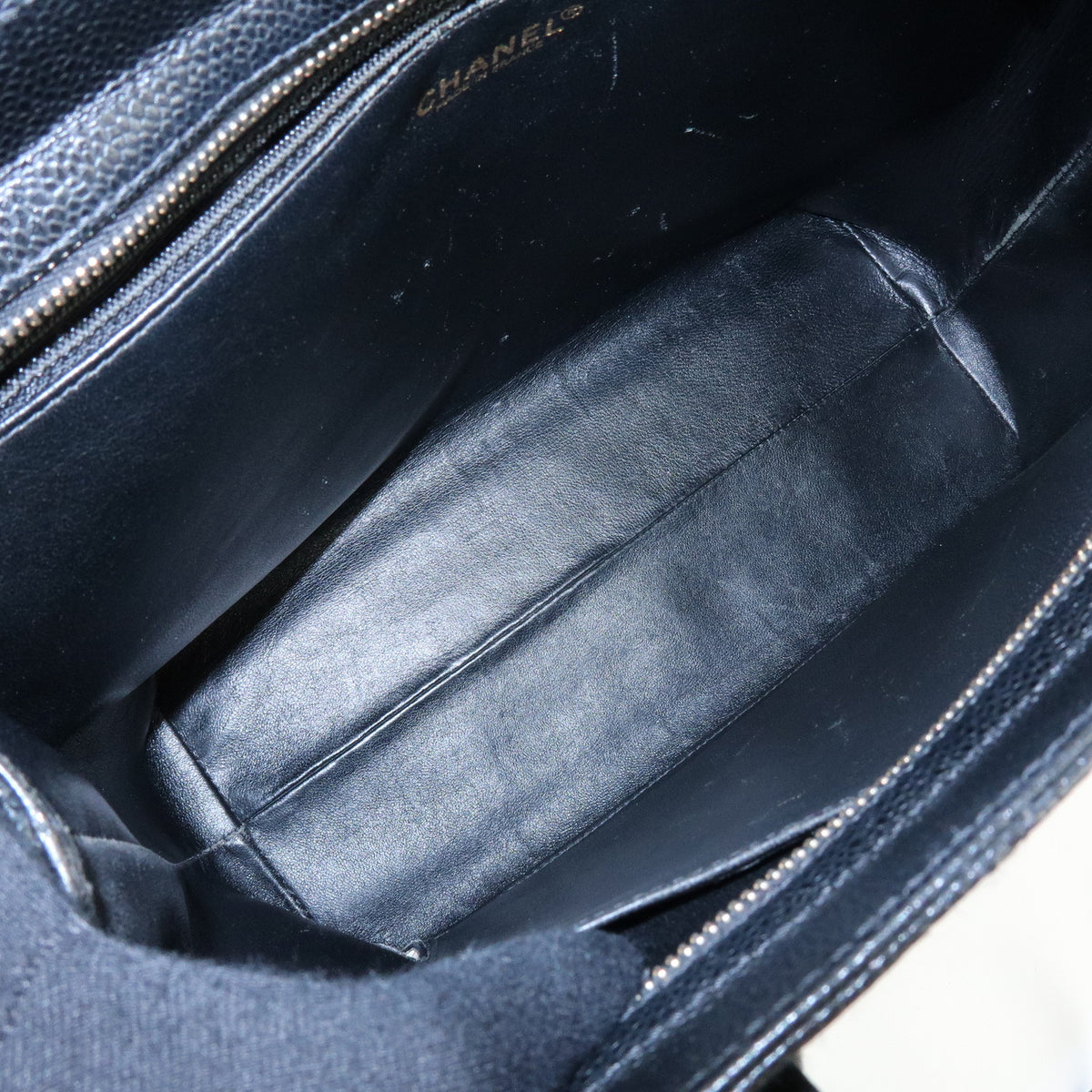 CHANEL Matelasse Caviarskin Shoulder Bag Tote Bag Black