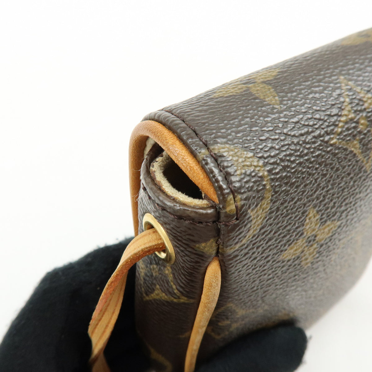 Louis Vuitton Monogram Pochette Cancun Shoulder Bag Pouch M60018