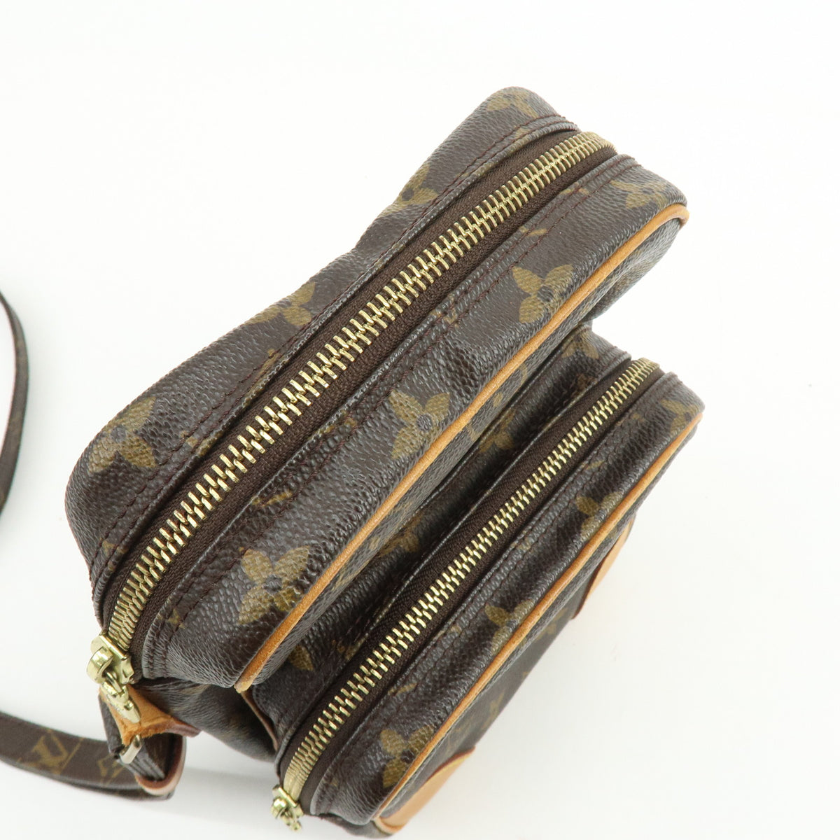 Louis Vuitton Monogram Amazone Shoulder Bag Crossbody Bag M45236