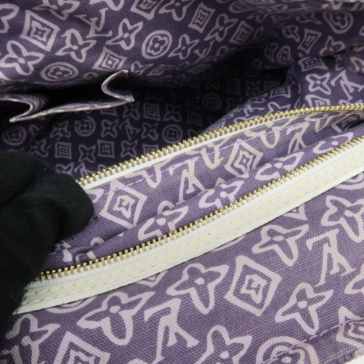 Louis Vuitton Cruise Line Tahitienne PM Canvas Tote Bag Lilas M95680